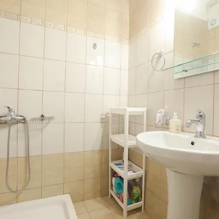 Breezy Dream, Corfu Kompitsion